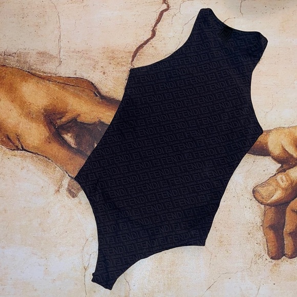 FENDI X SKIMS - Picture 2 of 5